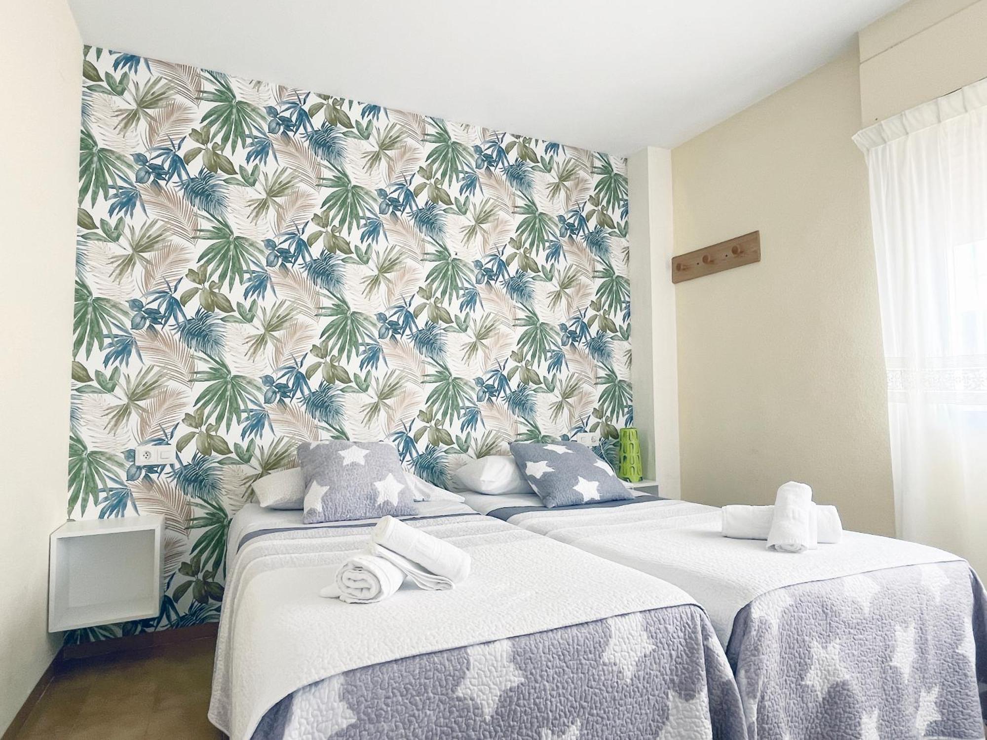 Apartamentos Acuario Дения Экстерьер фото