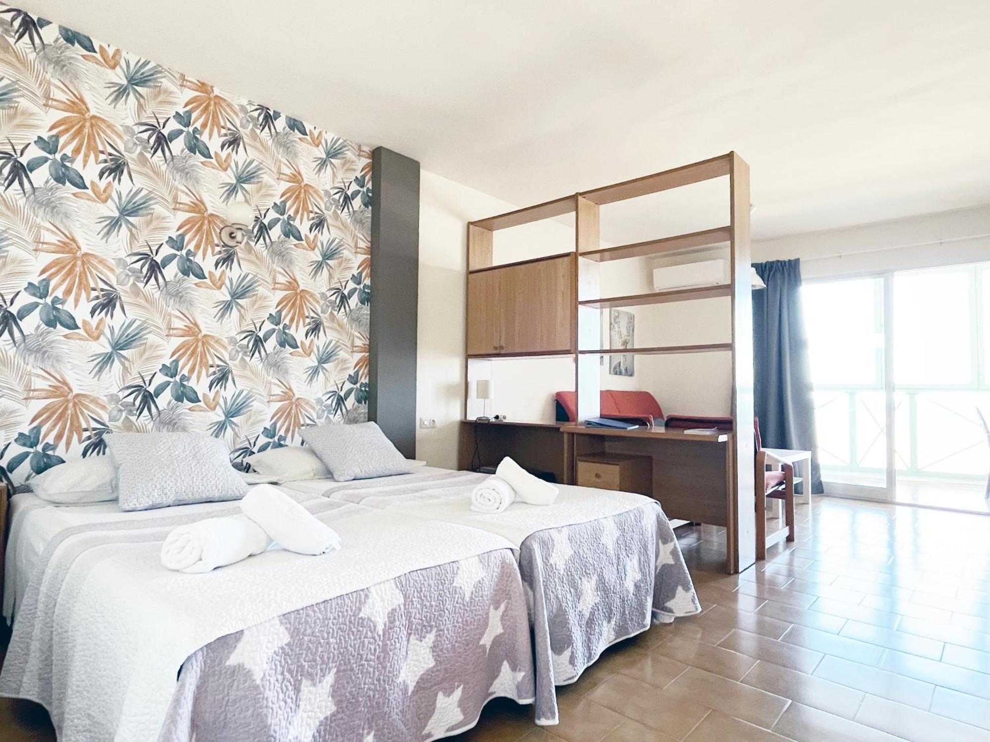 Apartamentos Acuario Дения Экстерьер фото